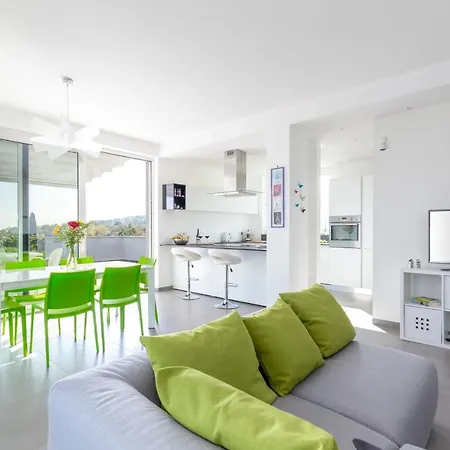 Design In Villa Piedimonte Etneo