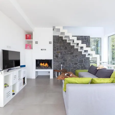 Design In Villa Piedimonte Etneo